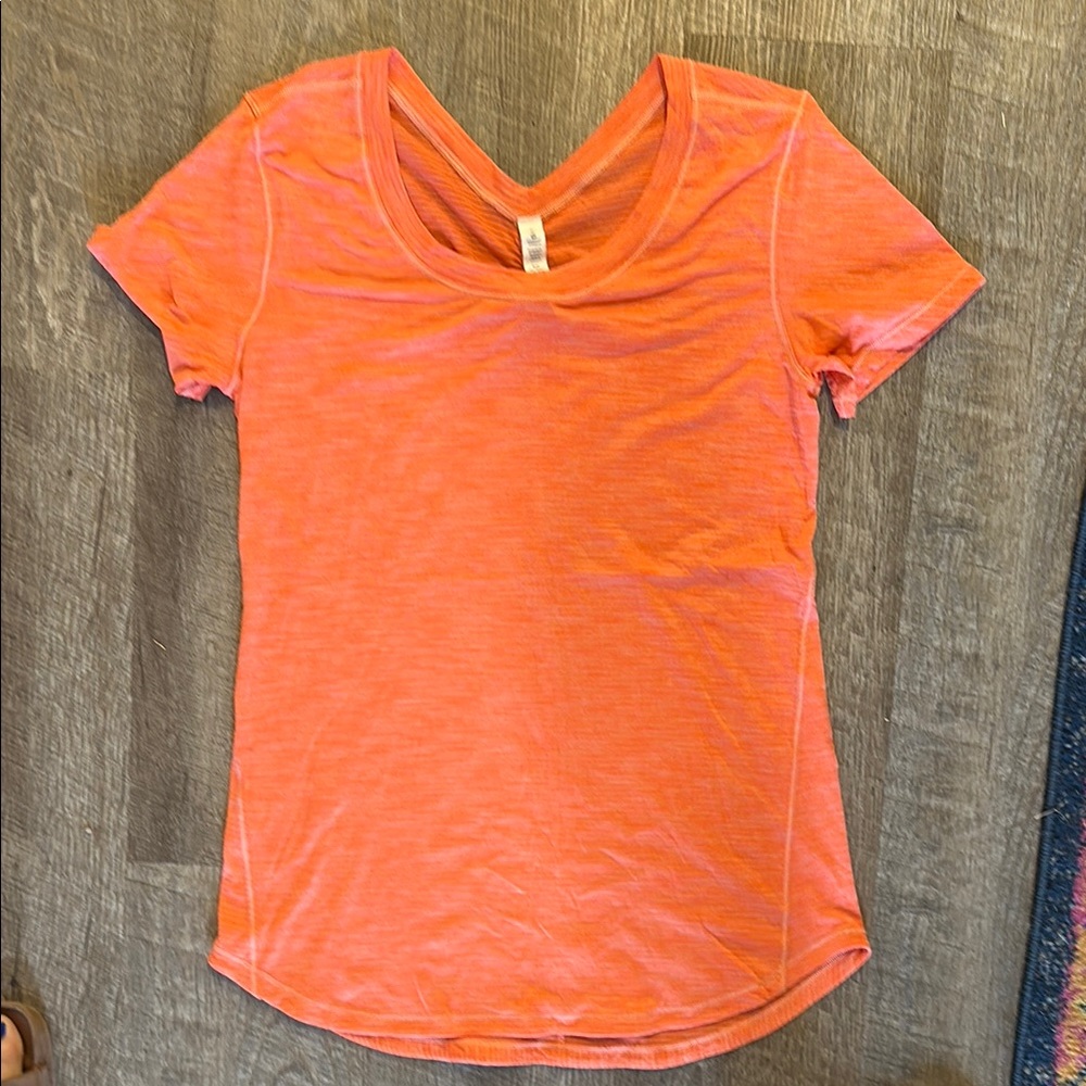 Lululemon Athletica Orange Fitted Short Sleeve Tee